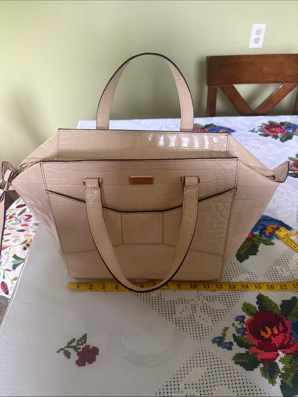 Kate spade bag bone color